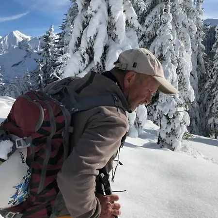 La Clusaz De Charme 4* 圣简德斯科特